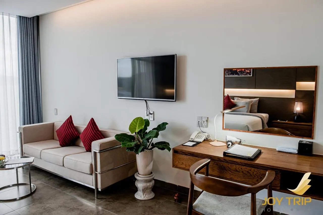 Joy Trip Hotel & Spa Να Τρανγκ