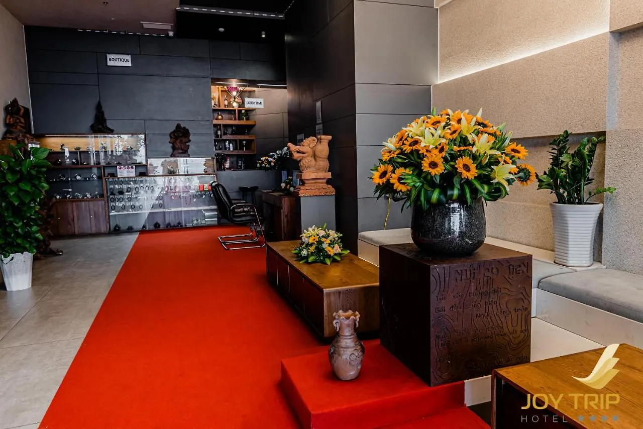 Joy Trip Hotel & Spa Να Τρανγκ 4*,